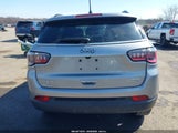 Jeep Compass Latitude Lux 4X4 3C4NJDFB4NT223283 снимка