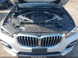 BMW X5 xDrive40I 5UXCR6C07P9P88670 fotografie