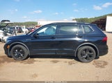 Volkswagen Tiguan 2.0T Se R-Line Black 3VVCB7AX4RM070981 снимка