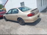 Chevrolet Classic 1G1ND52F24M556388 снимка