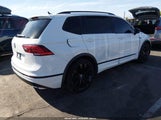 Volkswagen Tiguan 2.0T Se/2.0T Se R-Line Black/2.0T Sel 3VV3B7AX7MM052497 снимка