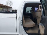 Toyota Tundra Sr5 5.7L V8 5TFSV541X7X003340 снимка