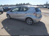 Toyota Prius C Four JTDKDTB33C1031425 снимка