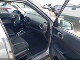 Hyundai Venue Se KMHRB8A35MU092743 снимка