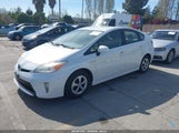 Toyota Prius Two JTDKN3DUXF0446092 снимка