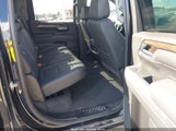 GMC Sierra  4Wd Short Box Elevation With 3Sb 3GTUUCE8XSG338591 fotografie