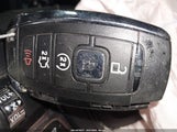Lincoln Continental Select 1LN6L9TK7H5602245 снимка