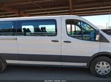 Ford Transit-350 Passenger Van Xlt 1FBAX2Y89NKA44827 снимка