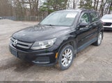 Volkswagen Tiguan 2.0T/2.0T S WVGBV7AX7HK045835 photo