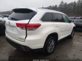 Toyota Highlander Xle 5TDJZRFH1KS565692 снимка