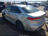 Toyota Corolla Le JTDEPMAE8NJ192644 снимка