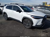 Toyota Corolla Cross Xle 7MUDAAAG7TV178981 снимка