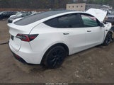 Tesla Model Y Long Range Dual Motor All-Wheel Drive 7SAYGDEE2RF152521 photo