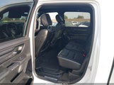 Ram  Limited 4X4 5'7 Box 1C6SRFHT8PN533881 снимка