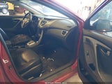 Hyundai Elantra Limited (Ulsan Plant) KMHDH4AE7CU468652 fotografie
