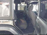 Jeep Wrangler Unlimited Sport S 4X4 1C4HJXDG2JW162968 fotografie
