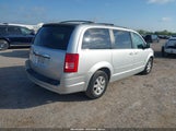 Chrysler Town & Country Touring 2A8HR54P18R744987 fotografie