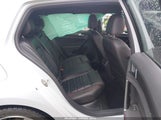 Volkswagen Golf Gti 2.0T Autobahn/2.0T S/2.0T Se 3VW547AU0JM282897 снимка