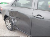 Toyota Corolla Le JTDBU4EE9AJ080922 photo