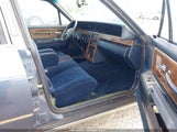 Lincoln Continental 1LNBM97F7HY710582 снимка