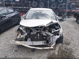 Toyota Prius Two JTDKBRFU0J3083723 снимка