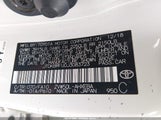 Toyota Prius Two JTDKBRFU0J3083723 снимка