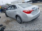 Toyota Corolla Le 2T1BURHE7JC042884 снимка