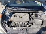 Hyundai Elantra Limited (Ulsan Plant) KMHDH4AE0BU096375 снимка