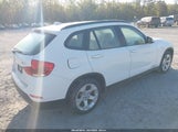 BMW X1 Sdrive28I WBAVM1C57FV498925 снимка