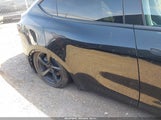 Tesla Model Y Premium Rear-Wheel Drive/Standard Rear-Wheel Drive 7SAYGDED0TA454949 снимка