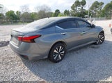 Nissan Altima Sv Fwd 1N4BL4DV4MN306680 photo