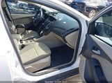 Ford Focus Se 1FAHP3K21CL226135 fotografie