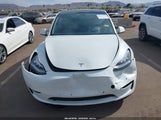 Tesla Model Y Long Range Dual Motor All-Wheel Drive 5YJYGDEE6MF200110 fotografie