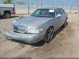 Lincoln Town Car Ultimate 1LNHM83W74Y685381 снимка