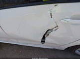 Toyota Corolla Le 5YFEPRAE9LP093806 снимка