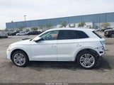 Audi Q5 2.0T Premium/2.0T Tech Premium WA1BNAFY9J2248700 photo