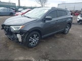 Toyota Rav4 Le JTMBFREV4JJ179963 снимка