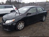 Toyota Corolla Le JTDBU4EE1A9095237 снимка