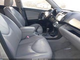Toyota Rav4 Limited JTMYF4DV6A5014343 снимка