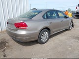 Volkswagen Passat 1.8T S 1VWAT7A33FC009261 снимка