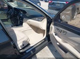 Mercedes-Benz E 350 WDDHF5KB1EA950095 снимка