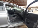 Chrysler 200 Limited 1C3CCCAB1FN612763 снимка