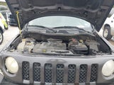 Jeep Patriot Latitude 1C4NJRFB7GD788827 photo