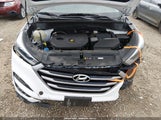 Hyundai Tucson Sel KM8J33A46JU616693 снимка