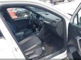 Volkswagen Tiguan 2.0T Se R-Line Black 3VV8B7AX6NM067984 снимка