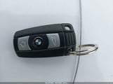 BMW X1 xDrive28I WBAVL1C50FVY26687 снимка