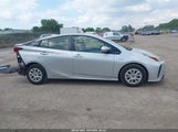 Toyota Prius Le JTDKARFU3K3099662 снимка
