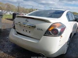 Nissan Altima 2.5 S 1N4AL21E38N541744 photo