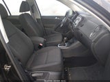 Volkswagen Tiguan S WVGAV7AX4FW530595 photo