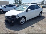Toyota Corolla L 2T1BURHE5JC979653 снимка